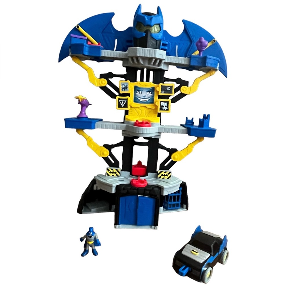 Imaginext DC Super Friends Transforming Batcave